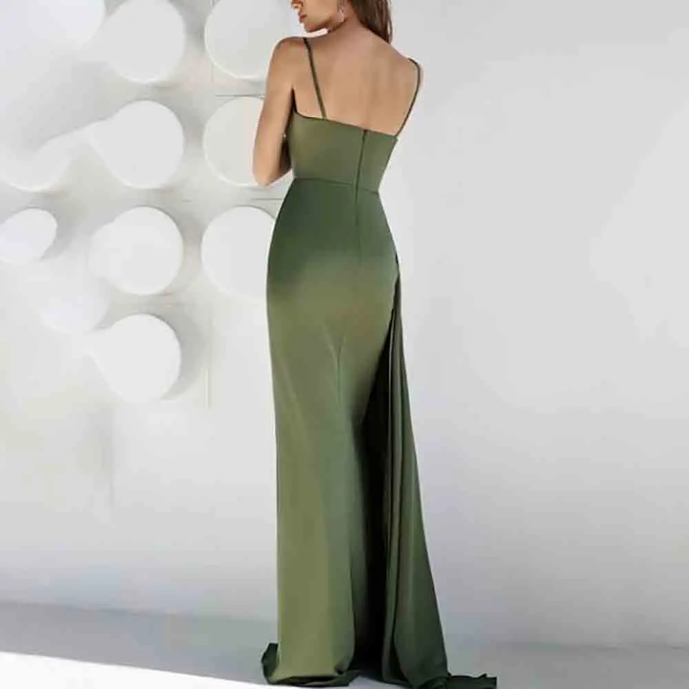 Атласное ежедневното вечерна рокля за спагети презрамки с V-образно деколте и рюшами дължина до пода
