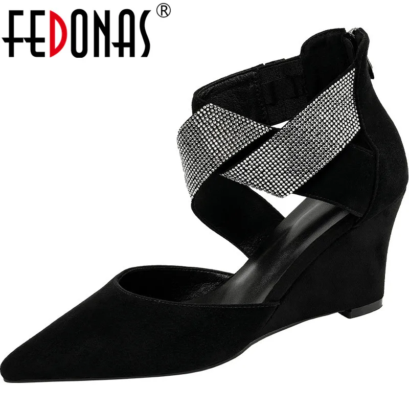 FEDONAS, Чубрица модни дамски обувки-лодка на танкетке с остри пръсти, детски велурени обувки с кристали и цип отзад дамски пролетно-лятна парти