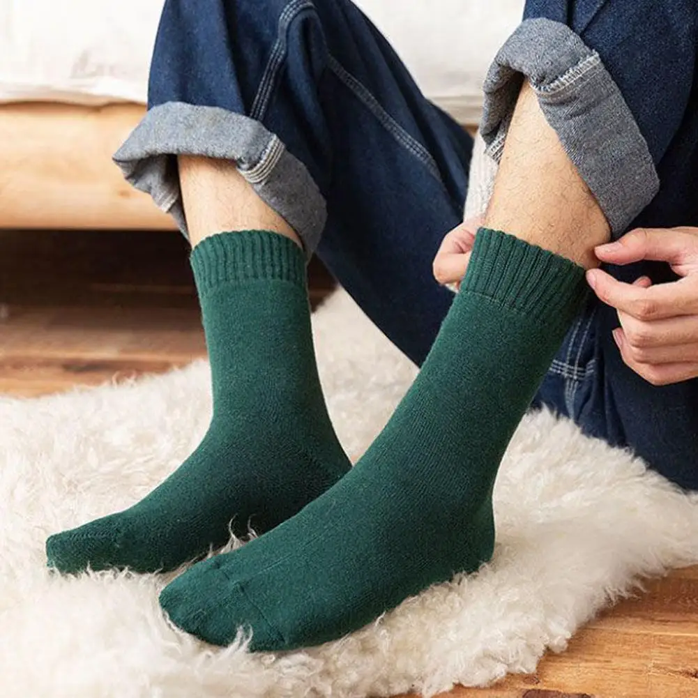 Дебели зимни чорапи Удобни плюшени унисекс чорапи със средна дължина, с абсорбиращи потта плъзгане ластик за топъл комфорт на пода през Зимата